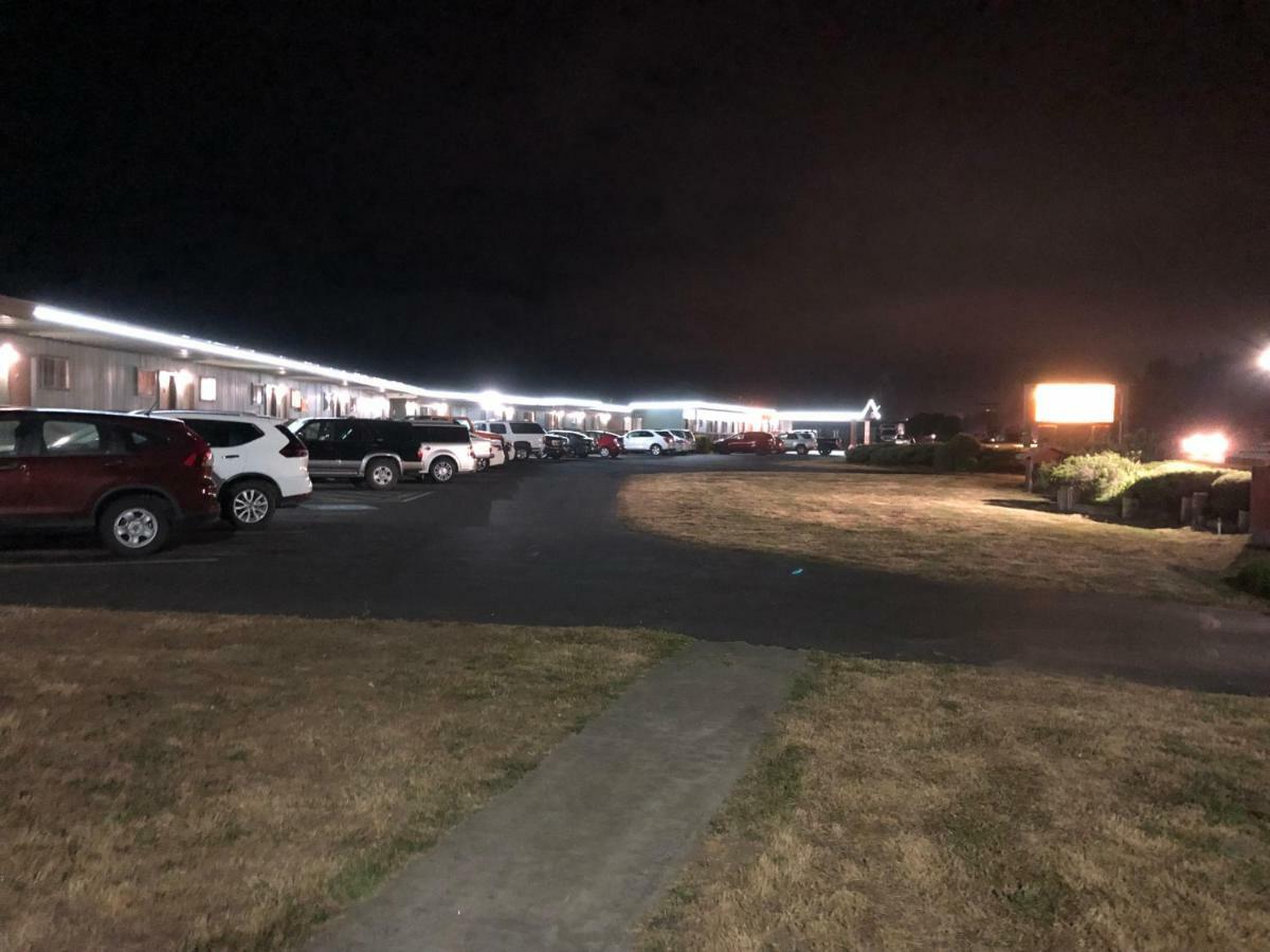 Crescent Beach Motel Crescent City Esterno foto